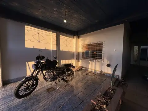 ALQUILER Con Dos Habitaciones y Cochera