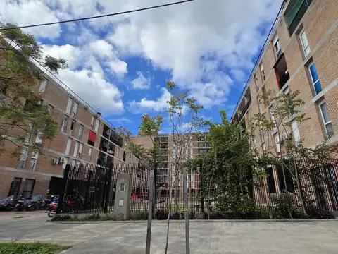Departamento 5 ambientes con 2 baños