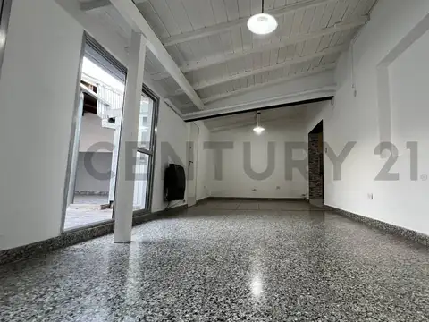 Casa 3 Ambientes con Patio, Garage y Quincho en Wilde