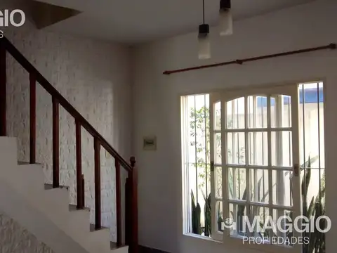 Depto Tipo Casa 3 ambientes con 1 baño