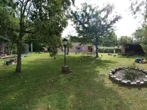 Casa 3 ambientes con 2 baños