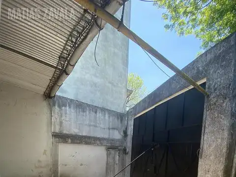 Galpon en Venta 9  mts Frente