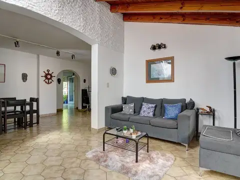 VENTA PH 4 AMB  DEPENDENCIA Y TERRAZA EN FLORESTA