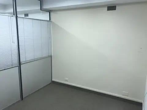 Oficina en Venta 40 años