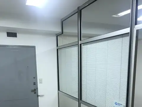 Oficina 2 ambientes con 1 baño
