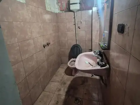 Galpon en Venta en Haedo, USD 200.000