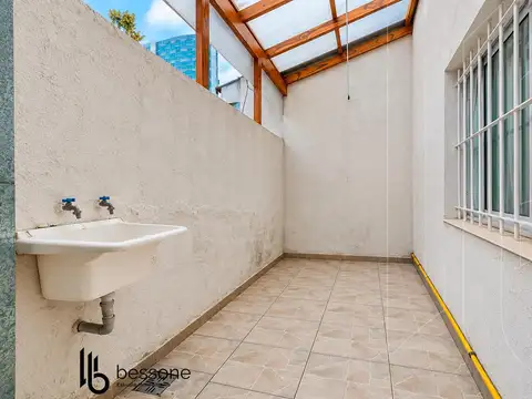 Depto Tipo Casa en Venta al Noroeste