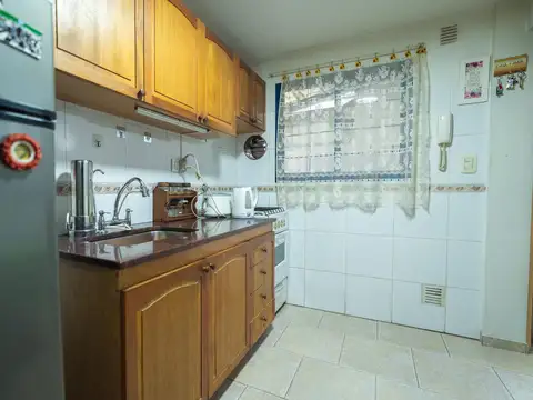 Depto Tipo Casa 2 ambientes con 1 baño