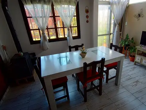 Depto Tipo Casa en Venta con 1 cocheras