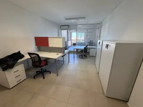 ALQUILER OFICINA AMOBLADA, CALLAO Y CORRIENTES, BALVANERA, CABA