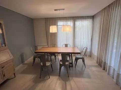 ALQUILER DE DEPARTAMENTO EN PLANTA BAJA Complejo Pedraza - Barrio Dalvian.