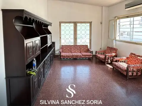 VENTA CASA EN CAPILLA DEL SEÑOR, A UNA CUADRA DE LA PLAZA