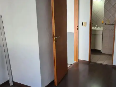 Depto Tipo Casa en Alquiler de 1 dormitorio