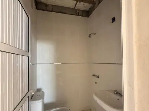 Av. Presidente Arturo Illia- Km 9,5