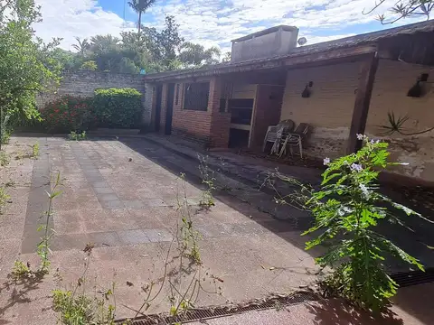 Depto Tipo Casa en Venta en Barrio Parque, USD 175.000