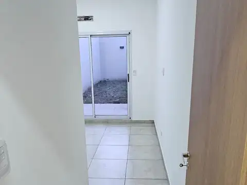 Departamento en Alquiler en Lomas del Millon, $ 735.000