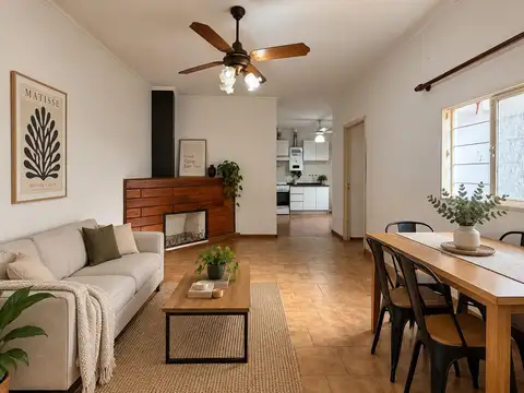 Casa de pasillo de dos dormitorios con patios y terraza en Saladillo
