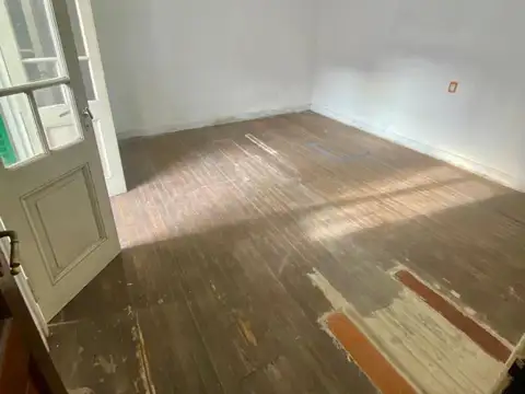 Depto Tipo Casa en Venta de 6 ambientes