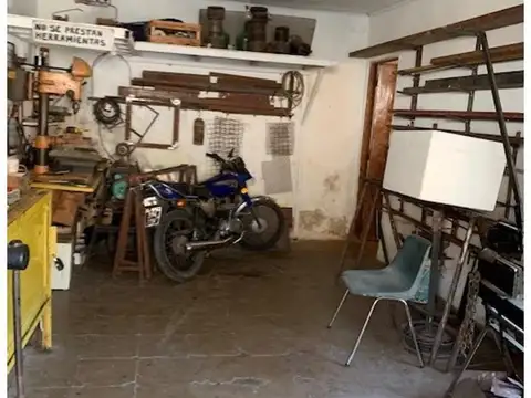 Depto Tipo Casa en Venta 40 años