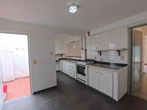 Departamento de 4 amb en alquiler en Ramos Mejia