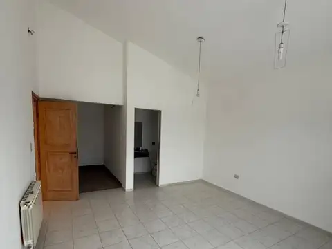 Casa en Alquiler de 4 dormitorios