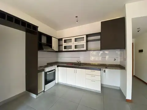 Departamento en Alquiler en San Andres, $ 520.000