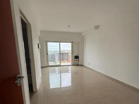 VENTA DEPARTAMENTO 2 AMBIENTES EN FLORES