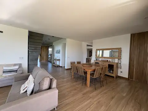 Casa en Alquiler temporal-Funes