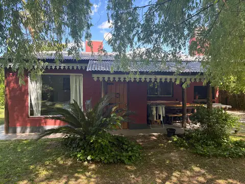 Quinta en Venta con 1 cochera