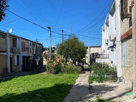 PH DUPLEX VENTA VILLA TESEI 4 AMBIENTES PATIO