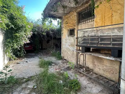 Terreno en Venta 866  mts Frente