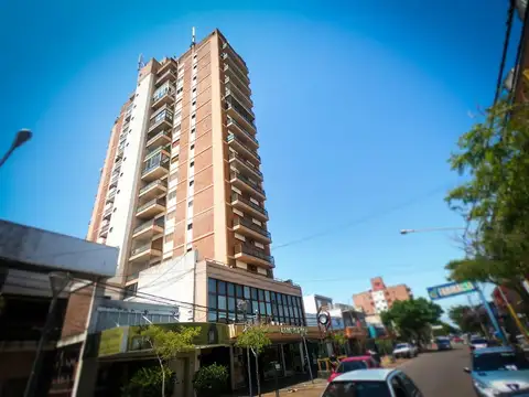 Calle 15 e/ 18 y 20 - PISO 15 NEHUEN RUCCA