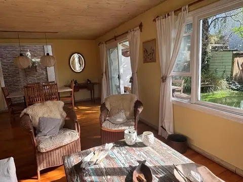 Casa en Venta con 1 cochera