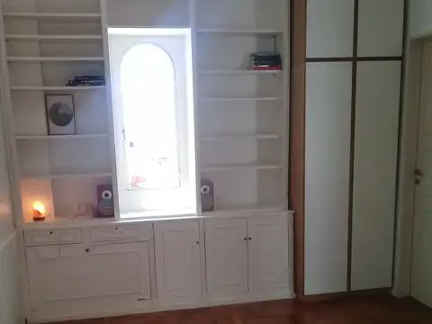 1 AMBIENTE EN RECOLETA – DUEÑO DIRECTO – MUY LUMINOSO – APTO PROFESIONAL