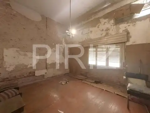 Depto Tipo Casa en Venta 60 años