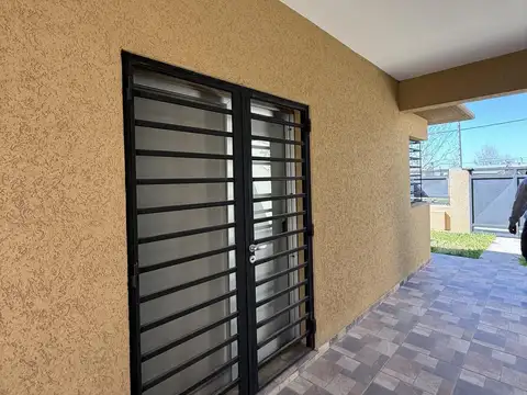 Casa a Estrenar 2 Dormitorios en Tierra de sueños 2, Roldan