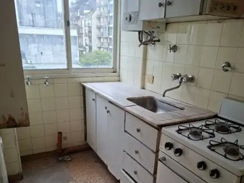 MITRE 1511 , Piso 5