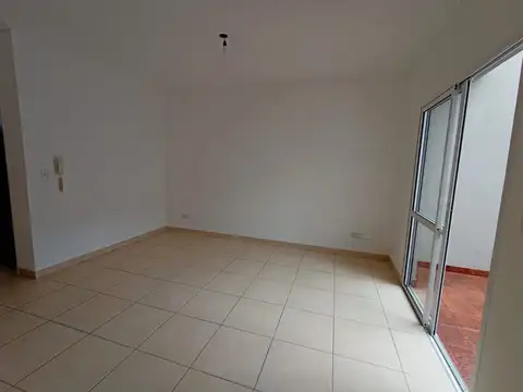 Depto Tipo Casa en Venta al Sur