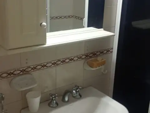 Departamento en Alquiler en Flores Sur, $ 800.000