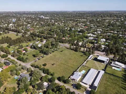 Terreno de 4160 metros cuadrados en venta Hostal del Sol  Fisherton