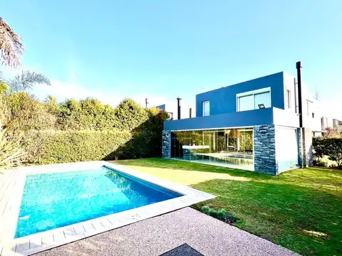 Casa en Venta Barrio La Damasia