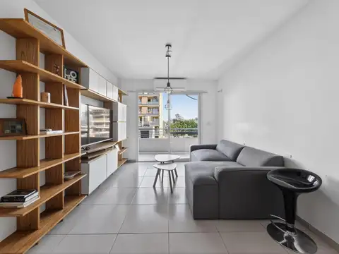 Carlos Antonio Lopez al 2200