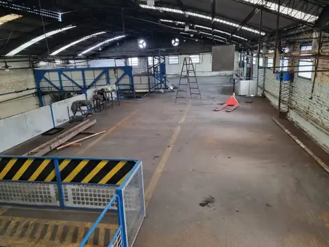 Galpon en Alquiler en Barrio España y Hospitales, USD 3.000