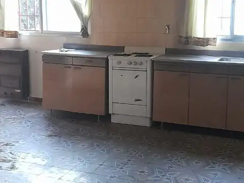 Casa en  venta Capitán Bermúdez