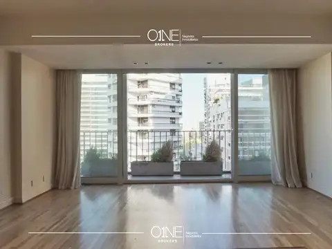 Departamento en Venta con 3 cocheras