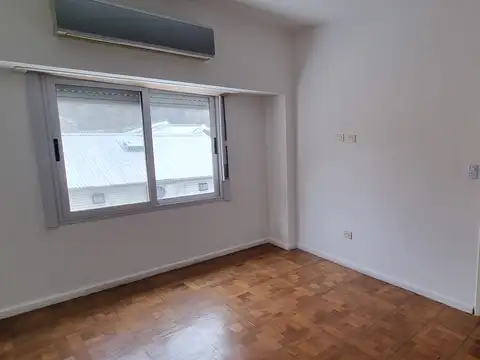 Depto Tipo Casa en Venta en Olivos Maipu/Uzal, USD 140.000