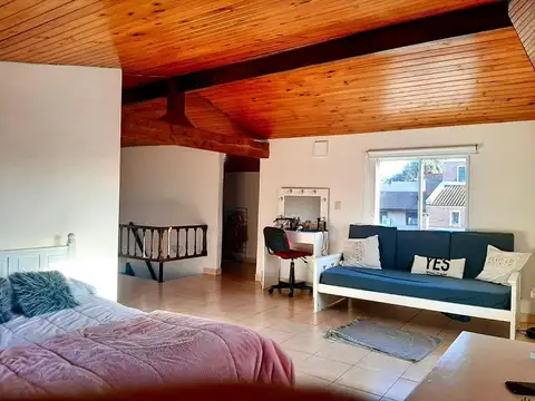 Depto Tipo Casa en Venta de 3 dormitorios