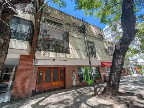 Depto Tipo Casa 4 ambientes con 2 baños