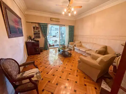 Depto Tipo Casa en Venta de 4 ambientes