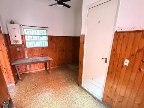 Depto Tipo Casa en Venta en Versalles, USD 144.000